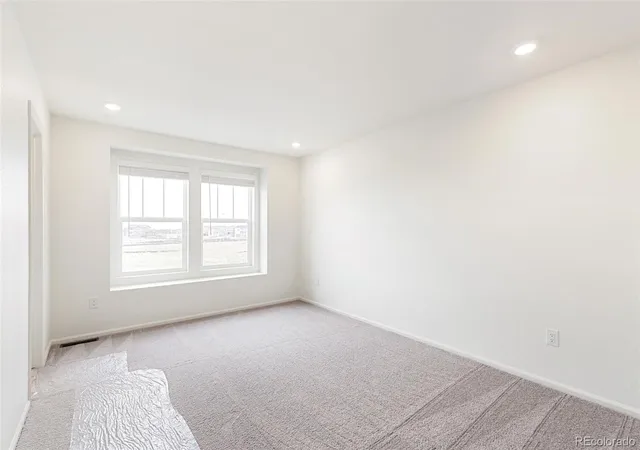 Photo 9 of Sale Pending at 5736 N Jebel St, Aurora, CO 80019 | MLS# 4981211 | Listing updated on 2026-08-20