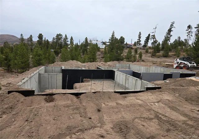 Photo 1 of Single family home for sale at 99 County Rd 4035, Grand Lake, CO 80447 | MLS# 5868129 | Listing updated on 2026-10-26