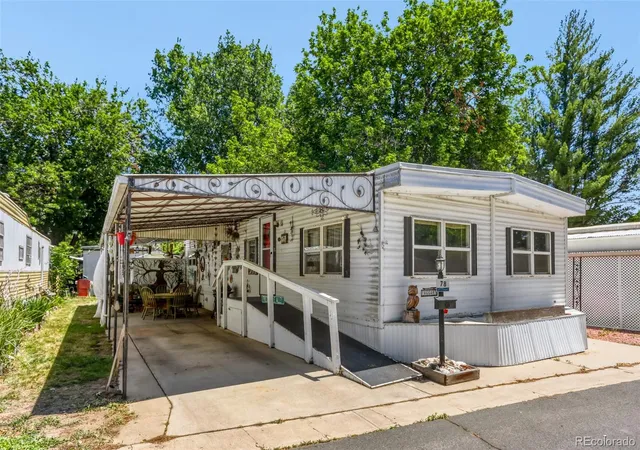 Homes for sale in Longmont, CO | 951 17th Ave, Longmont, CO 80501 | MLS# 4705927