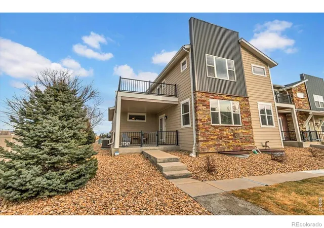 2nd image of 799 Robert St, Longmont, CO 80503 | MLS# IR1062348