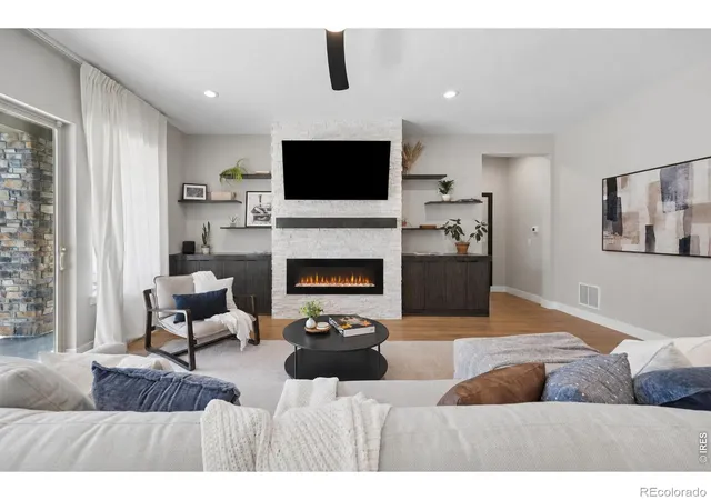 3rd image of 1321 Fountain Ln, Erie, CO 80516 | MLS# IR1062351