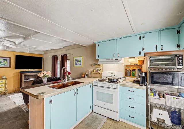 Photo 1 of Manufactured home for sale at 215 Cheyenne St, Golden, CO 80403 | MLS# 2750996 | Listing updated on 2026-10-05