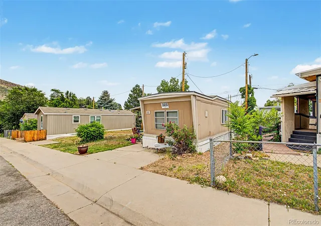 Homes for sale in Golden, CO | 215 Cheyenne St, Golden, CO 80403 | MLS# 2750996