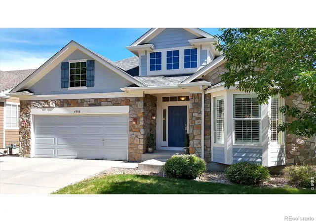 Homes for sale in Longmont, CO | 4508 Bella Vista Dr, Longmont, CO 80503 | MLS# IR1062366