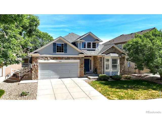 Homes for sale in Longmont, CO | 4508 Bella Vista Dr, Longmont, CO 80503 | MLS# IR1062366