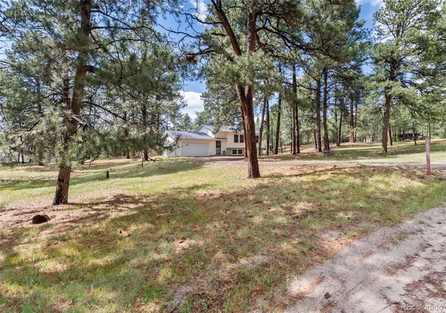 Homes for sale in Elizabeth, CO | 33879 Meadowlark Dr, Elizabeth, CO 80107 | MLS# 3191124