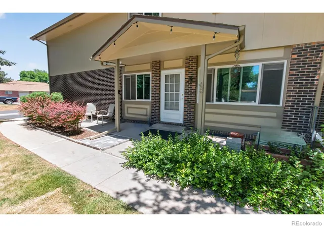 3rd image of 1024 Oxford Ln, Fort Collins, CO 80525