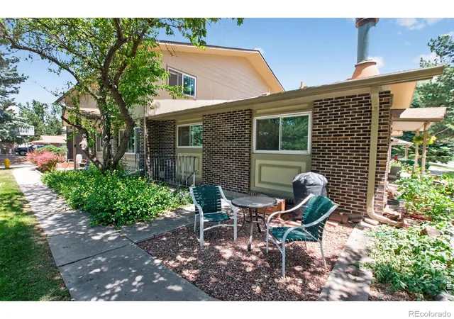 4th image of 1024 Oxford Ln, Fort Collins, CO 80525