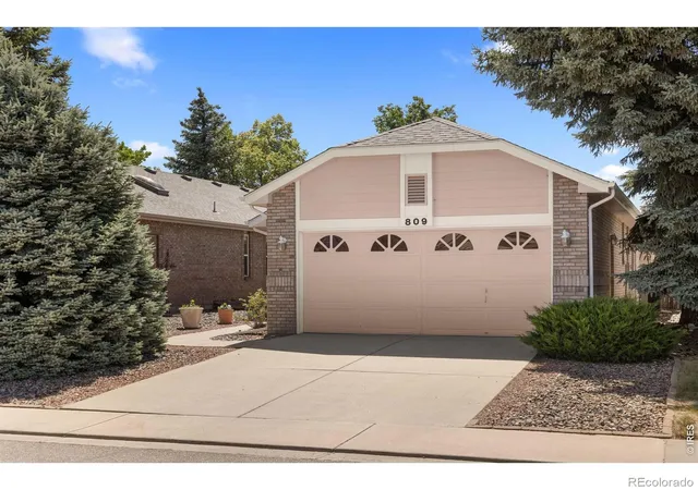 Photo 3 of Single family home for sale at 809 Zweck Ct, Longmont, CO 80503 | MLS# IR1062372 | Listing updated on 2026-09-22