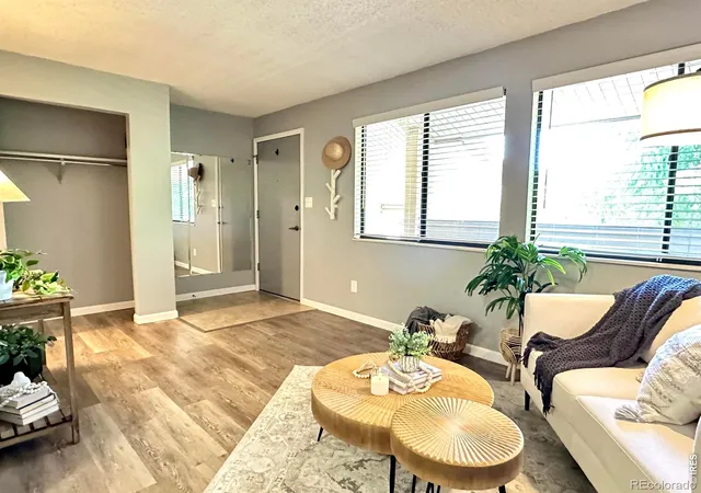 2nd image of 1705 Heatheridge Rd #205, Fort Collins, CO 80526 | MLS# IR1062376