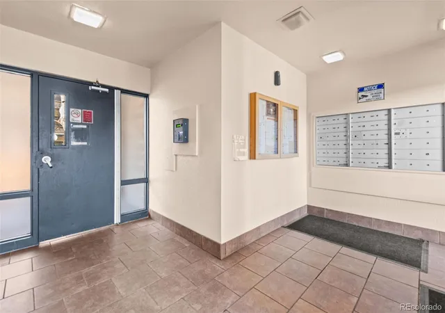 5th image of 2225 S Jasmine St #217, Denver, CO 80222 | MLS# 5758758