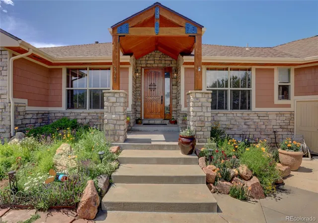 1st image of 2941 Castle Butte Dr, Castle Rock, CO 80109 | MLS# 5748884