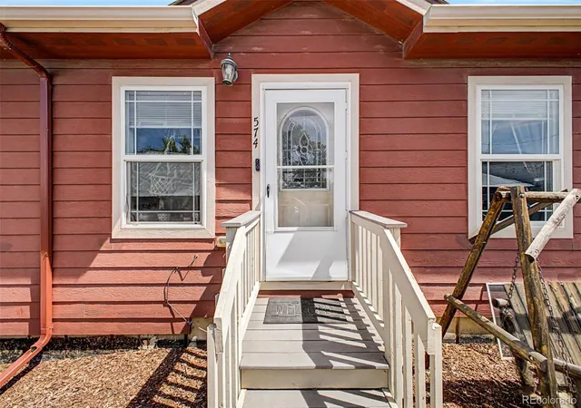 Homes for sale in Bennett, CO | 574 4Th St, Bennett, CO 80102 | MLS# 1879461