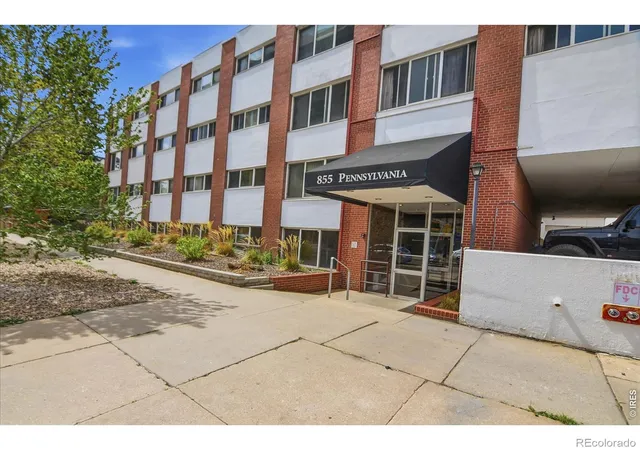 Homes for sale in Denver, CO | 855 N Pennsylvania St #301, Denver, CO 80203 | MLS# IR1062392