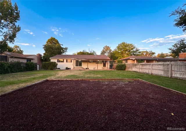 Photo 4 of Single family home for sale at 929 Carol St, Fort Morgan, CO 80701 | MLS# 4171677 | Listing updated on 2026-09-26