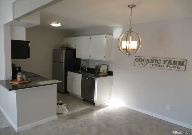4th image of 10150 E Virginia Ave #20-201, Denver, CO 80247 | MLS# 2115044