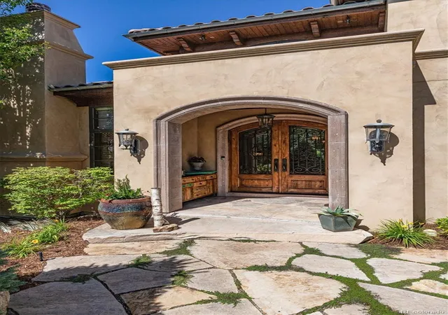 Photo 3 of Mansion for sale at 9555 Silent Hills Ln, Lone Tree, CO 80124 | MLS# 6883700 | Listing updated on 2026-10-08
