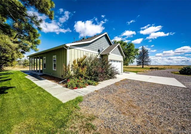 Homes for sale in Strasburg, CO | 8375 Strasburg Rd, Strasburg, CO 80136 | MLS# 5079195