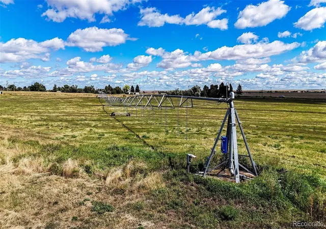 3rd image of 8375 Strasburg Rd, Strasburg, CO 80136 | MLS# 5079195