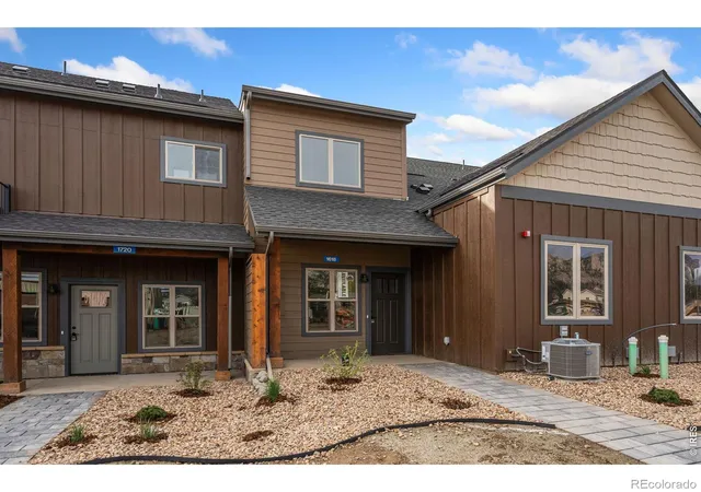 2nd image of 1618 Continental Peaks Cir, Estes Park, CO 80517 | MLS# IR1062435