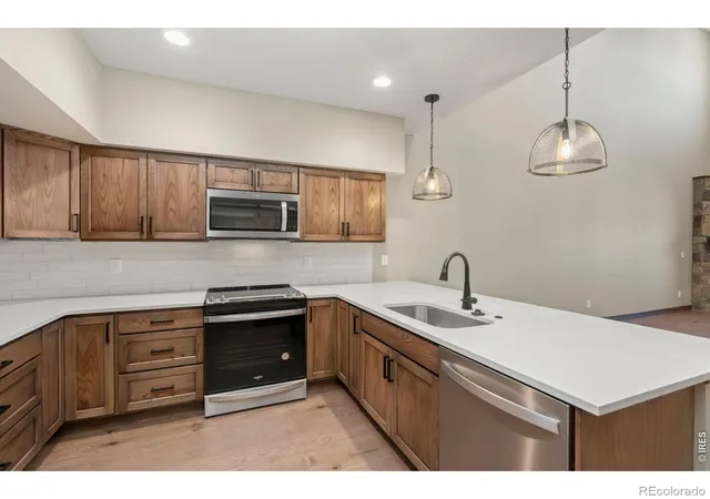 4th image of 1724 Continental Peaks Cir, Estes Park, CO 80517 | MLS# IR1062439