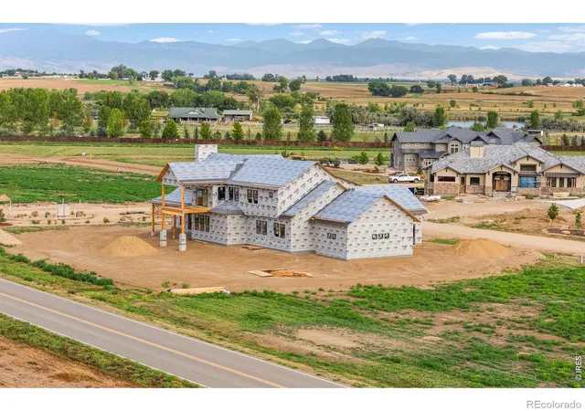 4th image of 1850 Country Dr, Frederick, CO 80504 | MLS# IR1062442