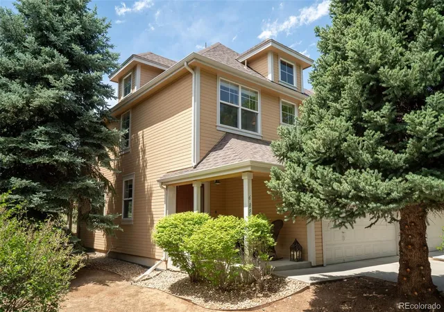Homes for sale in Lafayette, CO | 689 Wild Ridge Ln, Lafayette, CO 80026 | MLS# 6352738
