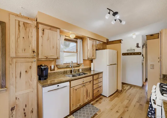 5th image of 23445 Weisshorn Dr, Indian Hills, CO 80454 | MLS# 8506309