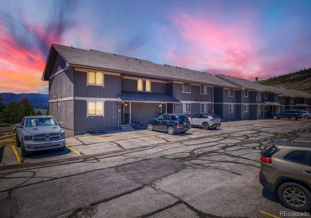 2nd image of 923 Straight Creek Dr #302, Dillon, CO 80435 | MLS# 4116191