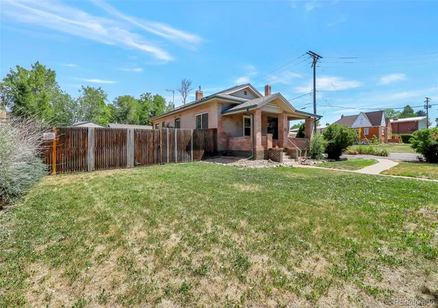 2nd image of 6001 W 32nd Ave, Wheat Ridge, CO 80033 | MLS# 4825880