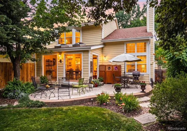 4th image of 1570 S Roslyn St, Denver, CO 80231 | MLS# 9325990