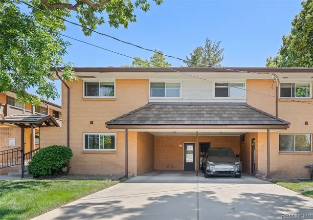 Listing Photo 5 - Condo for sale in building located at 12820 Willow Ln, Golden, CO 80401 - Unit #19