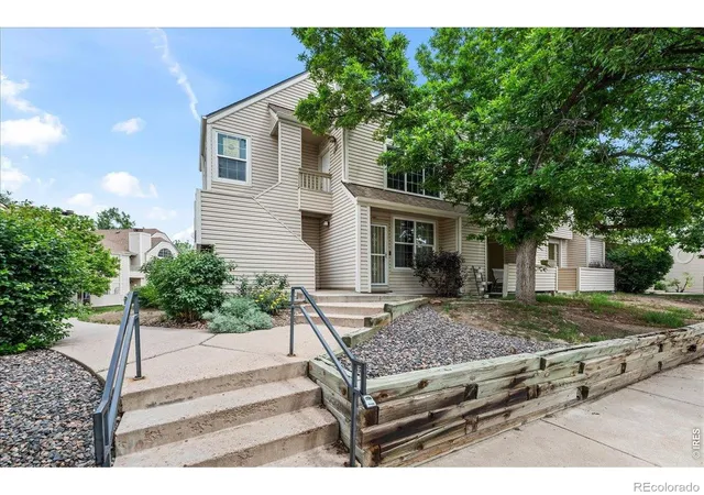 2nd image of 989 S Miller St #204, Lakewood, CO 80226 | MLS# IR1062471