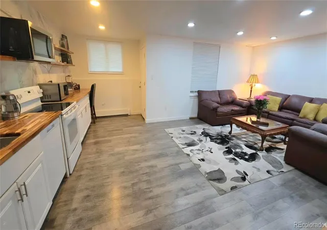 1st image of 1525 S Holly St #104, Denver, CO 80222 | MLS# 8497569