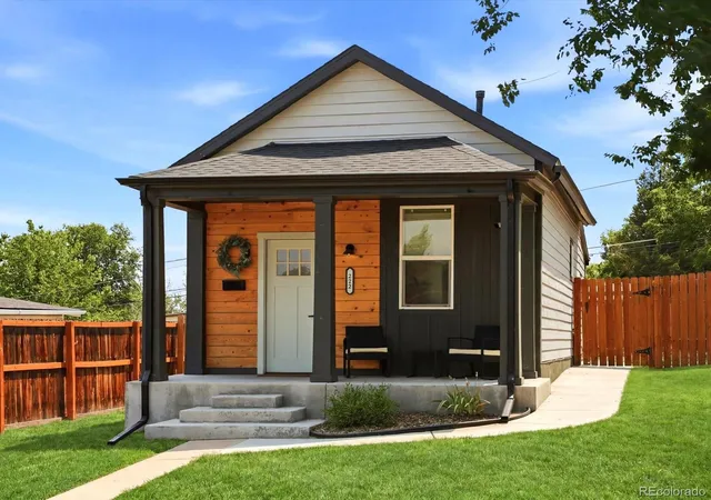 1st image of 272 S Meade St, Denver, CO 80219 | MLS# 8709221