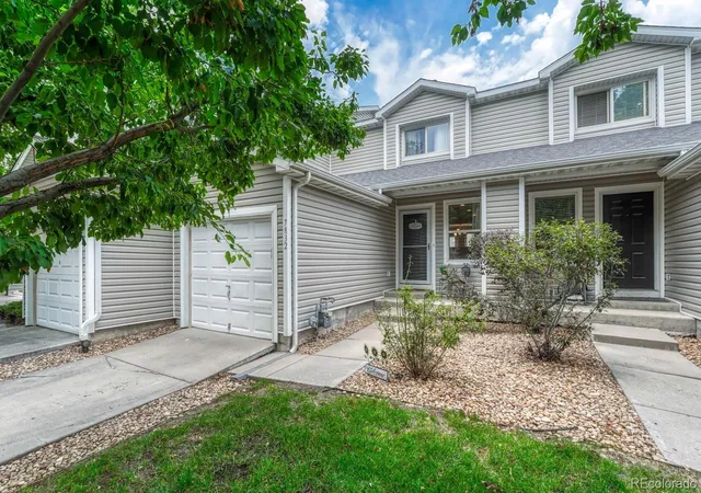 Homes for sale in Englewood, CO | 7832 S Kittredge Cir, Englewood, CO 80112 | MLS# 3258982