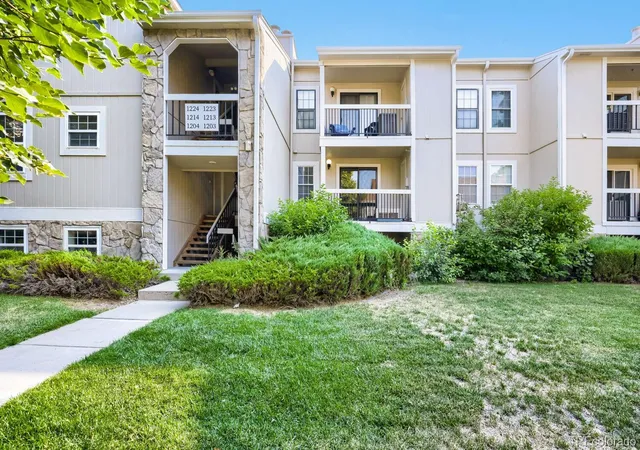 2nd image of 5565 W 76th Ave #1213, Arvada, CO 80003 | MLS# 5025281