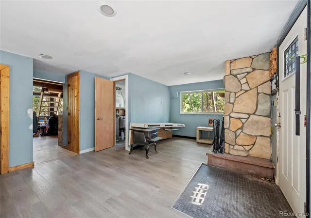 5th image of 10275 Dowdle Dr, Golden, CO 80403 | MLS# 8112888