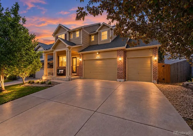 Single family home for sale at 3604 S Nepal St, Aurora, CO 80013 | MLS# 7041739