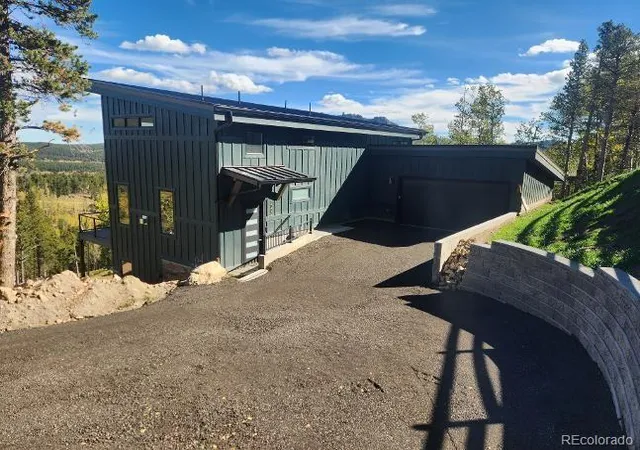 Single family home for sale at 1000 Highpoint Cir, Black Hawk, CO 80422 | MLS# 9811350