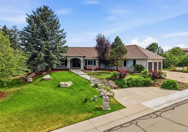 Homes for sale in Castle Pines, CO | 990 Glen Oaks Ave, Castle Pines, CO 80108 | MLS# 3417060