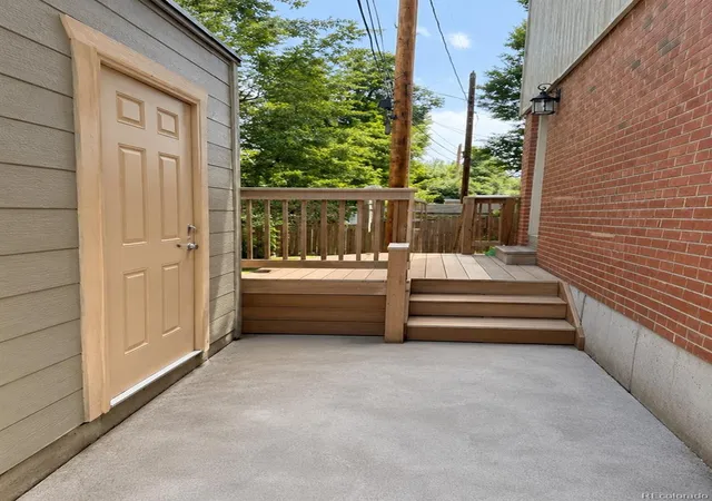 Photo 11 of Townhouse for sale at 6094 S Spotswood St, Littleton, CO 80120 | MLS# 6028485 | Listing updated on 2026-08-29