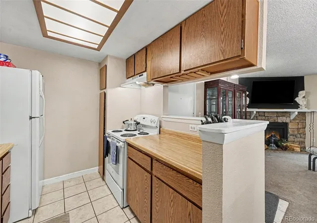 Listing Photo 4 - Condo for sale in building located at 3484 S Eagle St, Aurora, CO 80014 - Unit #104