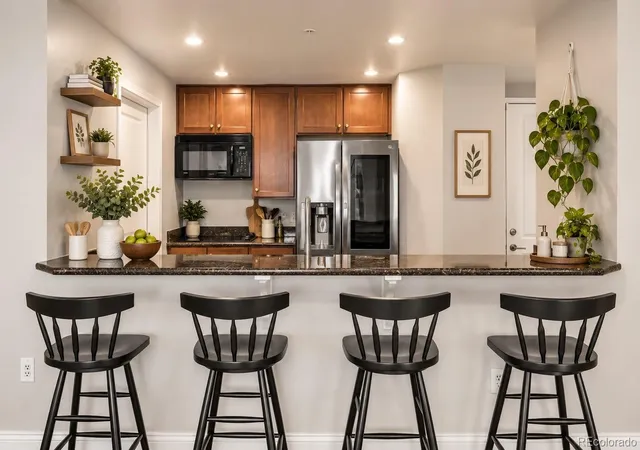 Photo 3 of Condo for sale at 975 N Lincoln St #11H, Denver, CO 80203 | MLS# 8395334 | Listing updated on 2026-10-02