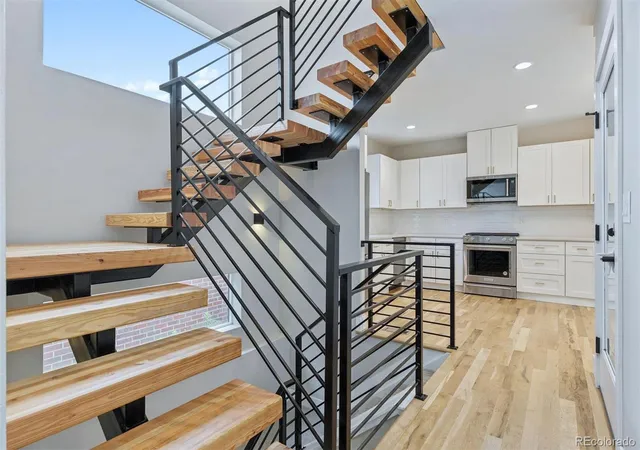 Photo 2 of Single family home for sale at 2147 S Bellaire St, Denver, CO 80222 | MLS# 6371673 | Listing updated on 2026-08-01