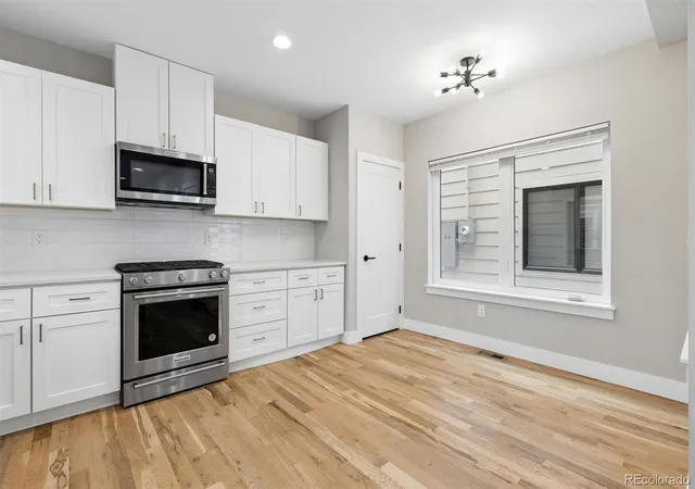 Photo 4 of Single family home for sale at 2147 S Bellaire St, Denver, CO 80222 | MLS# 6371673 | Listing updated on 2026-08-01