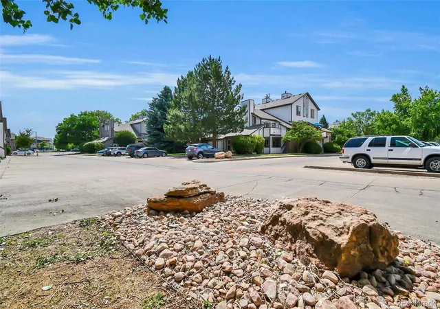 2nd image of 5071 Garrison St, Wheat Ridge, CO 80033