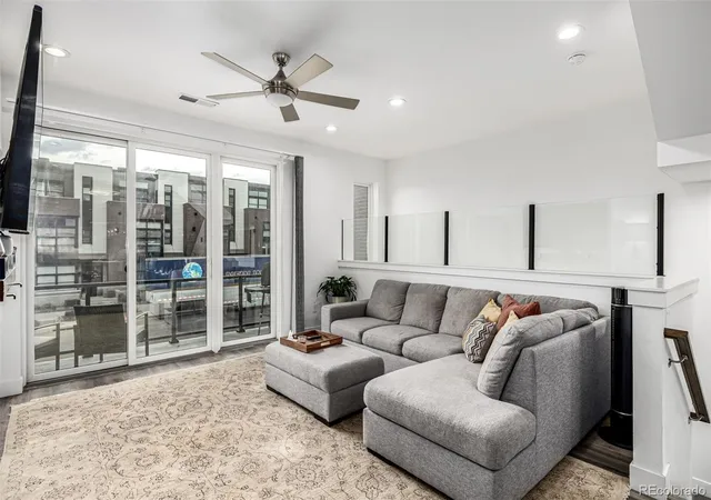 3rd image of 6820 E Lowry Blvd, Denver, CO 80230 | MLS# 7402611
