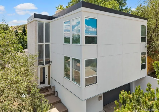 2nd image of 960 S Foothill Dr, Lakewood, CO 80228 | MLS# 4985494