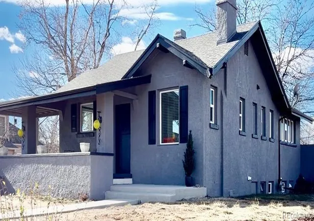 Homes for sale in Englewood, CO | 4001 S Acoma St, Englewood, CO 80110 | MLS# 9331146